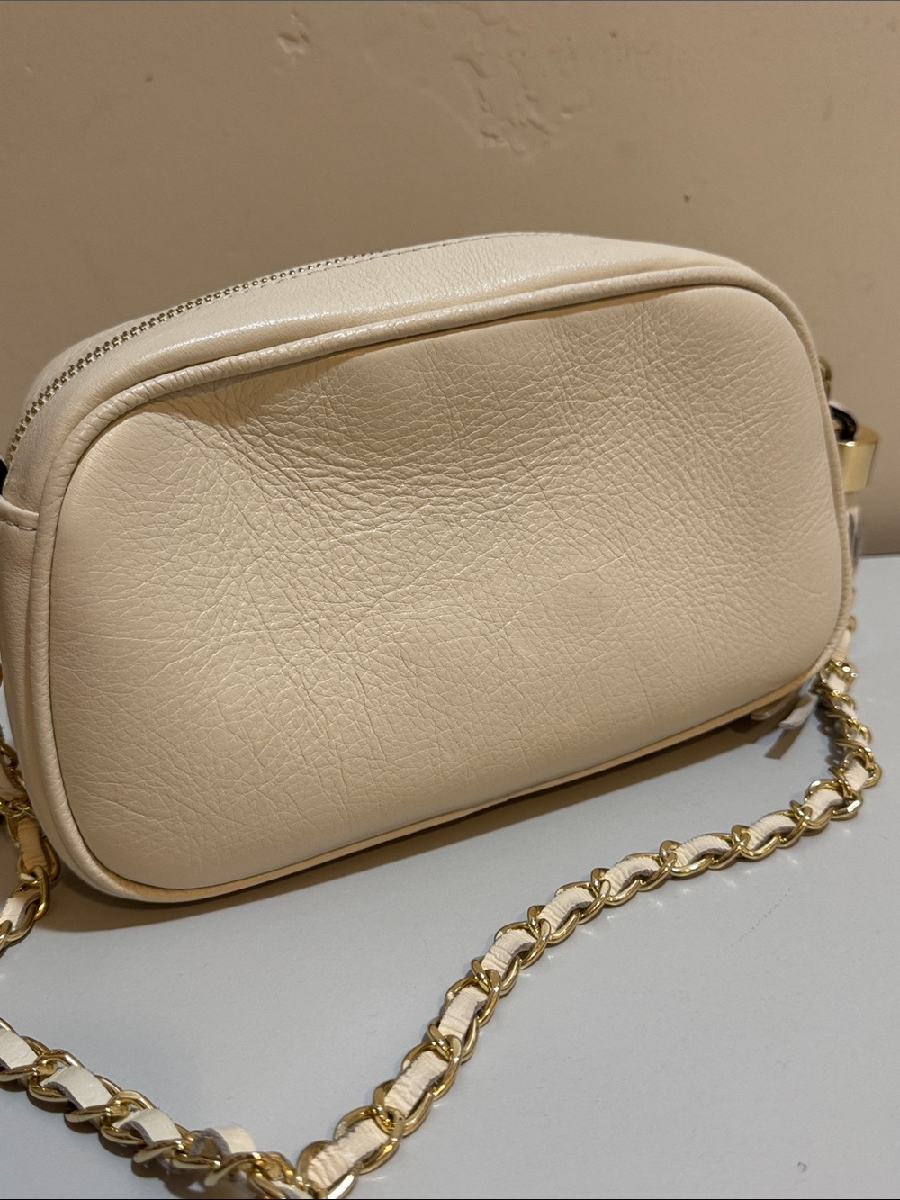 NEW✨NEW✨ Valentino Bella Bag by Mario Valentino - Picture 5 of 13